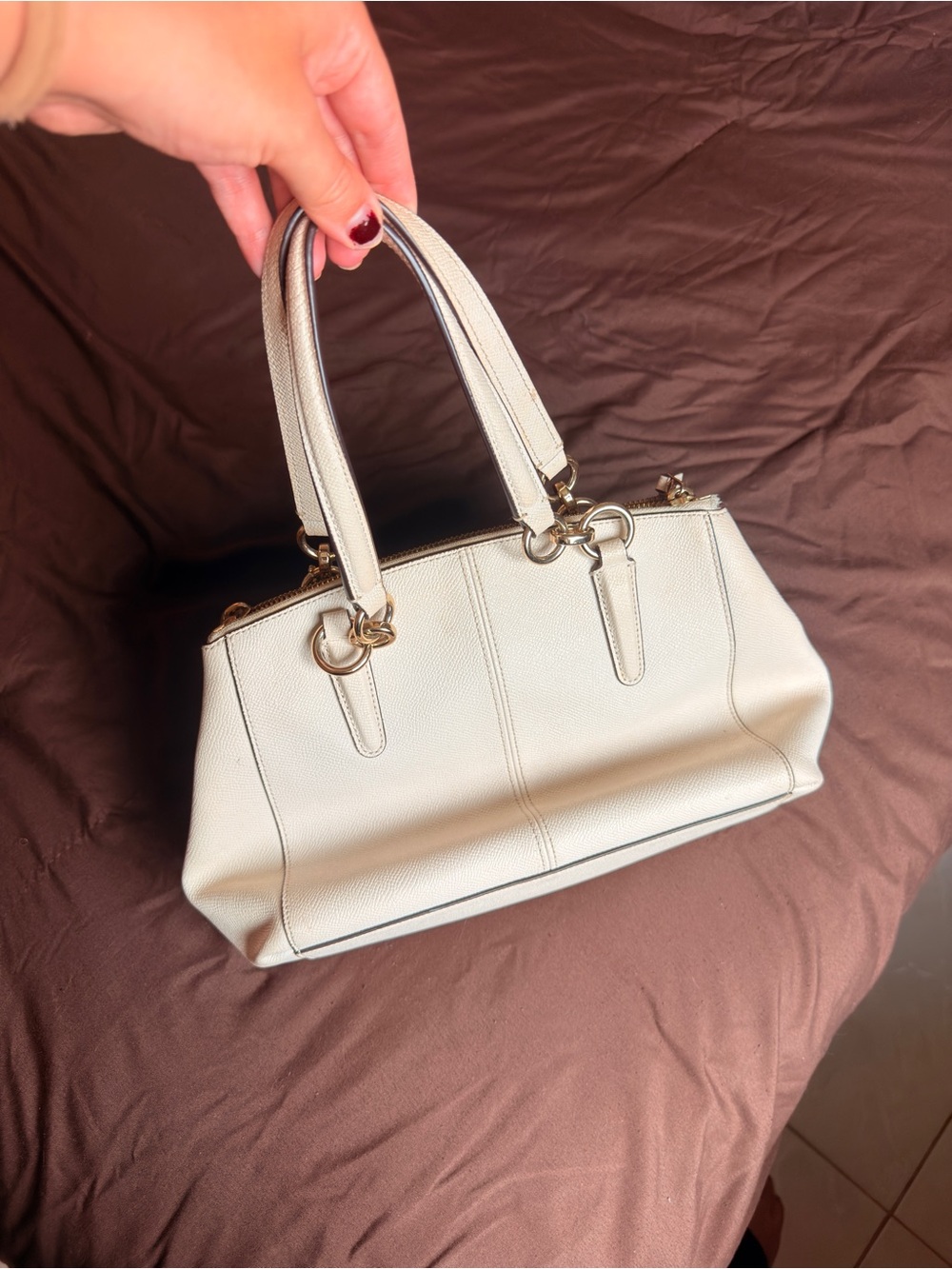 Coach Cream Pebbled Leather Satchel with Gold Hardware - Picture 2 of 5